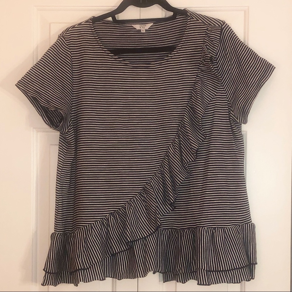 Navy and white, size L ruffled top